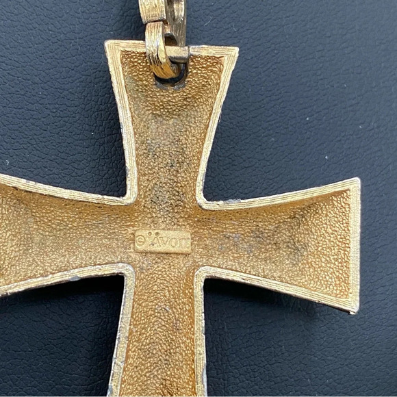 Vintage Avon 1976 Florentine Finish Brushed Gold Tone Cross - Picture 10 of 14